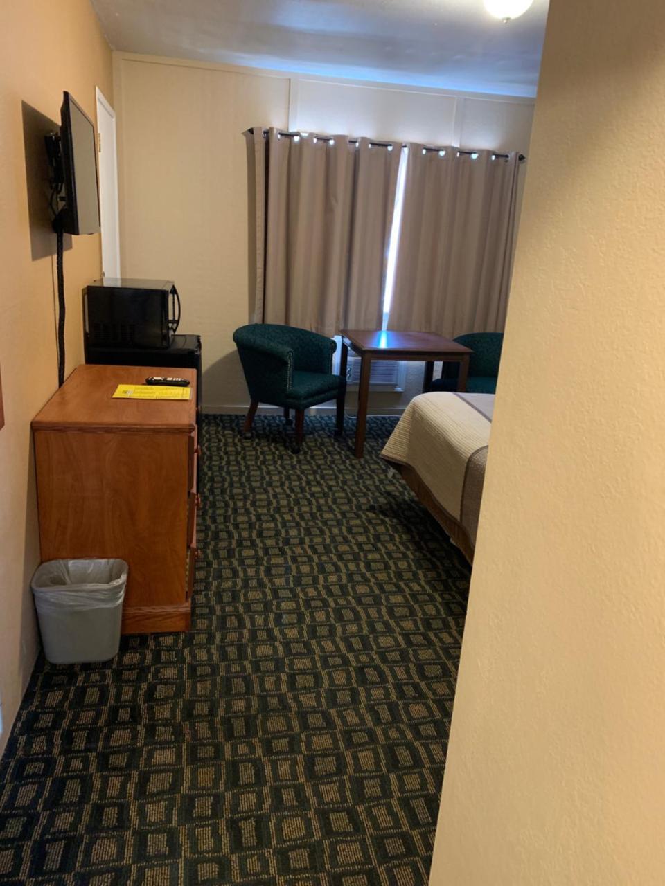 Townhouse Inn & Suites Klamath Falls Esterno foto